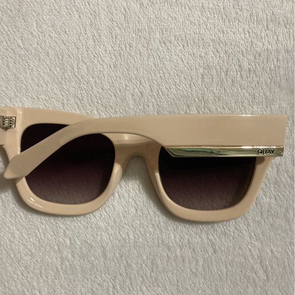 QUAY Sunglasses By the Way main image 6
